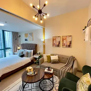 Apartment Angeliz Suites: Uptown Bgc, Manila